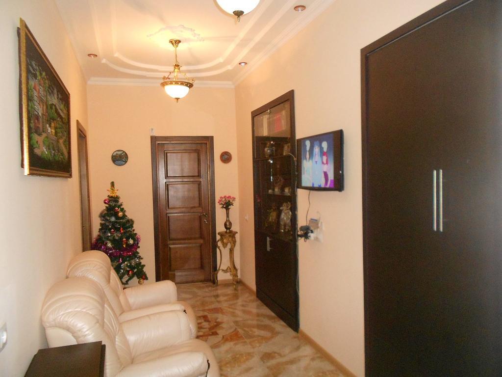 Guest House Ralsh Тбилиси Екстериор снимка