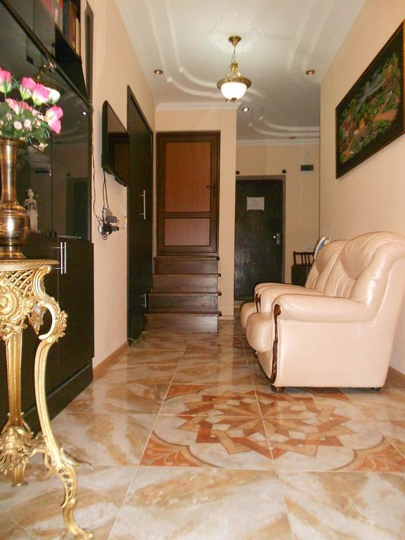 Guest House Ralsh Тбилиси Екстериор снимка