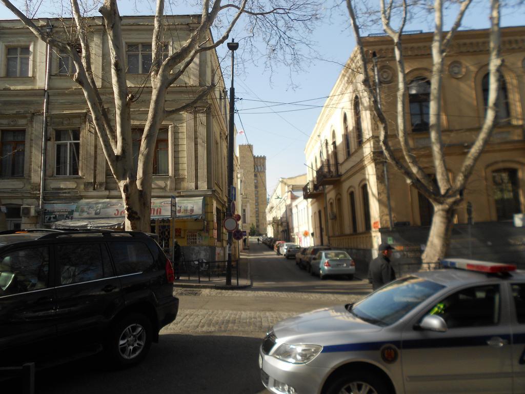Guest House Ralsh Тбилиси Екстериор снимка