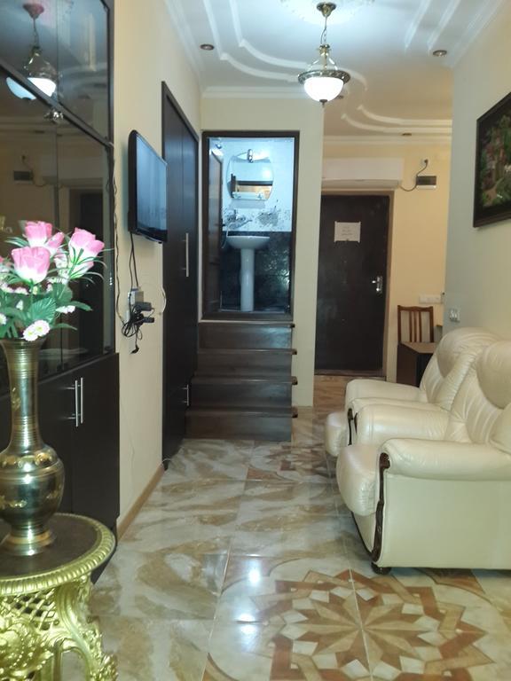Guest House Ralsh Тбилиси Екстериор снимка