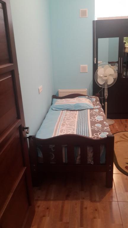 Guest House Ralsh Тбилиси Екстериор снимка