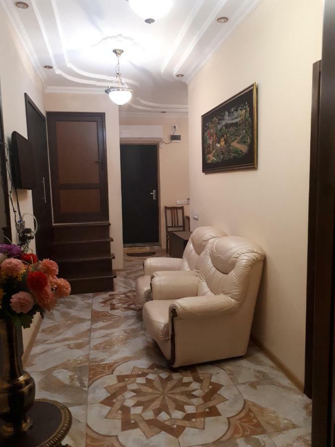 Guest House Ralsh Тбилиси Екстериор снимка